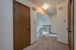 227 Glencairn Ct, Houston, TX 77336 - Photo 18