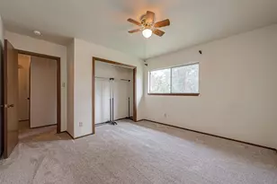 227 Glencairn Ct, Houston, TX 77336 - Photo 22