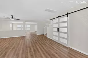 306 Mantova Dr, Houston, TX 77073 - Photo 4