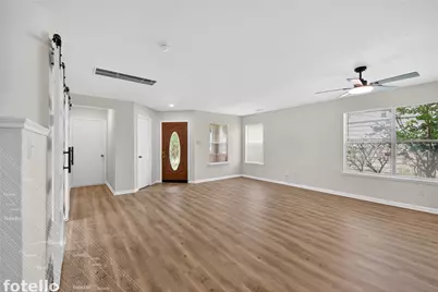 306 Mantova Drive, Houston, TX 77073 - Photo 14