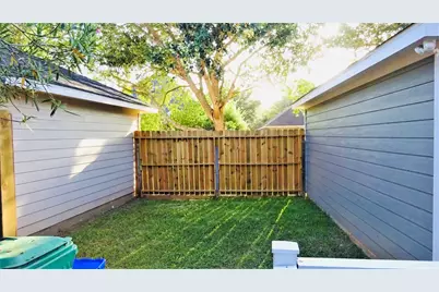 3923 Carriage Park Row, Missouri City, TX 77459 - Photo 12