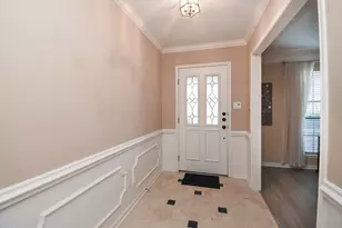510 Everington Dr, Katy, TX 77450 - Photo 2