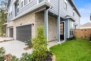955 Lars Trek Trail, Conroe, TX 77304 - Photo 2