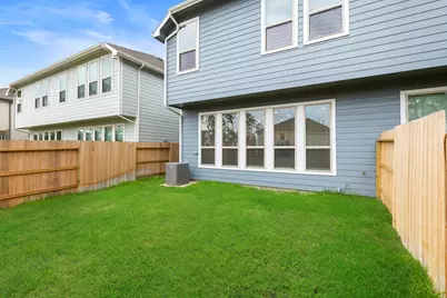 955 Lars Trek Trail, Conroe, TX 77304 - Photo 4