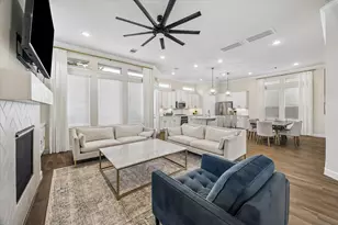 5120 E Lacey Garden Loop, Houston, TX 77018 - Photo 10