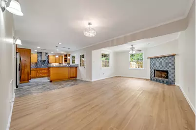 4127 Hill Oak Drive, Houston, TX 77092 - Photo 20