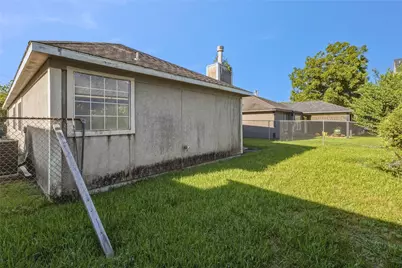 9711 Signet St Street, Houston, TX 77029 - Photo 8