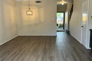 850 Threadneedle St, Houston, TX 77079 - Photo 2