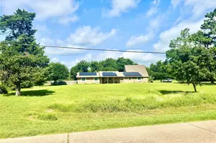 710 S Main St, Tehuacana, TX 76686 - Photo 36