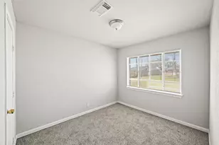 8829 Woodlyn Rd, Houston, TX 77078 - Photo 12