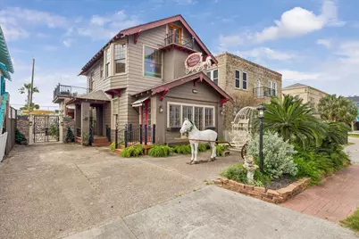 715 Broadway Street, Galveston, TX 77550 - Photo 1