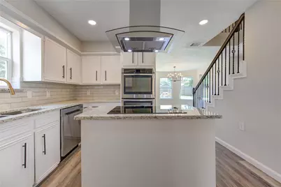 8206 Tiger Lane, Houston, TX 77040 - Photo 8