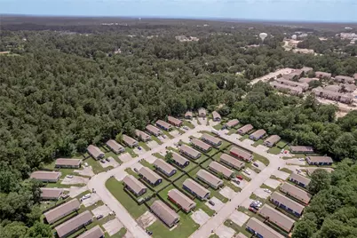 113 Varsity Drive, Huntsville, TX 77340 - Photo 34