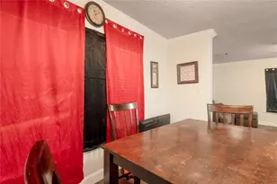 113 Varsity Dr, Huntsville, TX 77340 - Photo 10