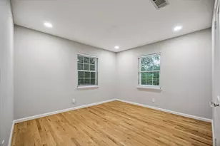 858 Azalea St, Houston, TX 77018 - Photo 32