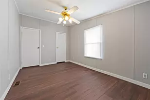 9623 Meadowvine Dr, Houston, TX 77044 - Photo 30