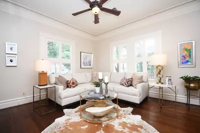 209 E Woodland Street, Houston, TX 77009 - Photo 6