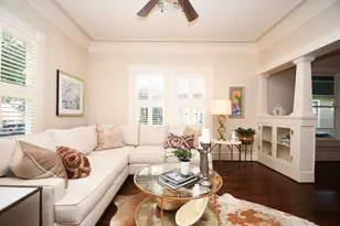 209 E Woodland St, Houston, TX 77009 - Photo 10