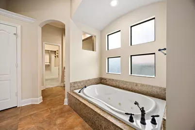 7606 Courtney Manor Lane, Katy, TX 77494 - Photo 14