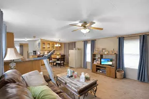 10959 Newton Cir, Conroe, TX 77303 - Photo 6