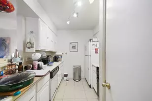 815 Wax Myrtle Ln, Houston, TX 77079 - Photo 8