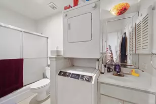 815 Wax Myrtle Ln, Houston, TX 77079 - Photo 14