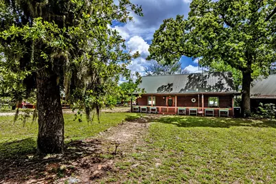 23 Hunters Creek Drive, Huntsville, TX 77340 - Photo 1