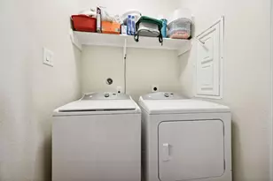 7910 Brooks Crossing Dr, Baytown, TX 77521 - Photo 14