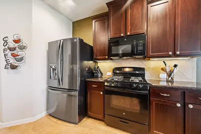 7910 Brooks Crossing Drive, Baytown, TX 77521 - Photo 10