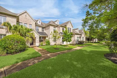 2403 Clippers Square, Nassau Bay, TX 77058 - Photo 2