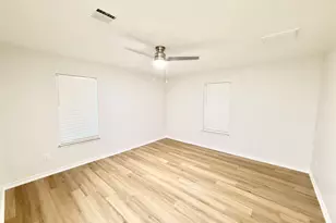 2237 Wilburforce St, Houston, TX 77091 - Photo 10