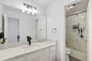 63 N Arrow Canyon Cir, The Woodlands, TX 77389 - Photo 38