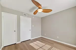 781 Country Pl Dr, Houston, TX 77079 - Photo 20