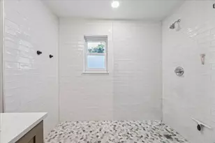 12510 Shepherds Ridge Dr, Houston, TX 77077 - Photo 18