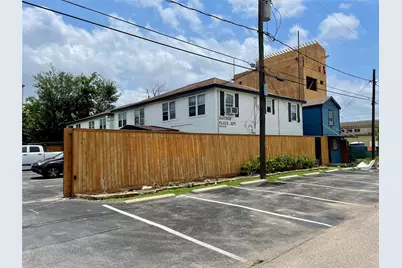 2409 Bastrop #3, Houston, TX 77004 - Photo 2