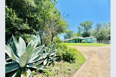 1601 Hwy 77 S, La Grange, TX 78945 - Photo 2
