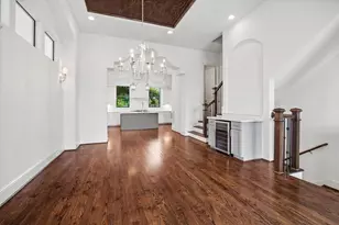 1059 W 16th St, Houston, TX 77008 - Photo 12