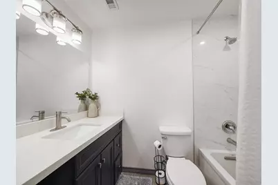 9616 Long Point Road #47, Houston, TX 77055 - Photo 14