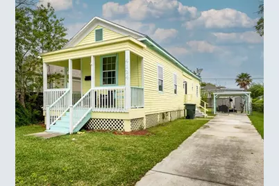 4124 Avenue M 1/2, Galveston, TX 77550 - Photo 2