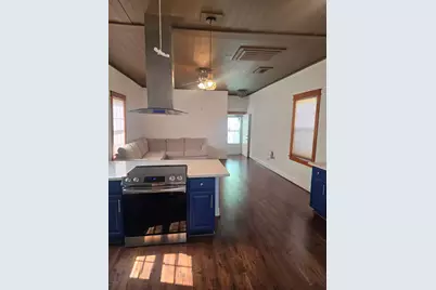 4124 Avenue M 1/2, Galveston, TX 77550 - Photo 10