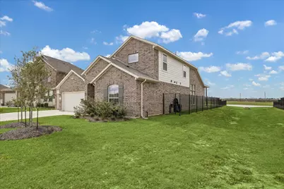 10727 Amador Peak Drive, Rosharon, TX 77583 - Photo 2