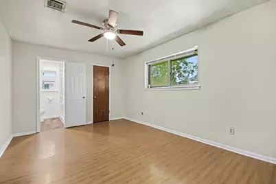 10323 Kirkwren Drive, Houston, TX 77089 - Photo 12