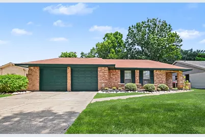 10323 Kirkwren Drive, Houston, TX 77089 - Photo 2