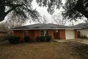 1708 Effie Ln, Pasadena, TX 77502 - Photo 1