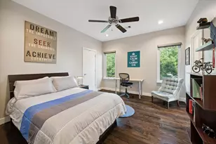 863 W 42nd St, Houston, TX 77018 - Photo 32