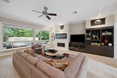 863 W 42nd Street, Houston, TX 77018 - Photo 4