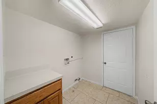 3326 Sturbridge Ln, Sugar Land, TX 77479 - Photo 12