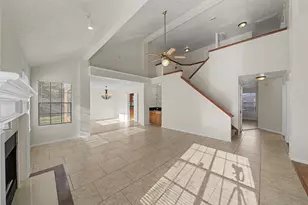 3326 Sturbridge Ln, Sugar Land, TX 77479 - Photo 4