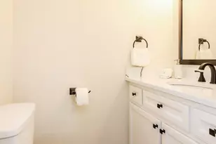 3100 Jeanetta St, Houston, TX 77063 - Photo 18