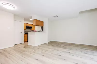 3100 Jeanetta Street #1404, Houston, TX 77063 - Photo 8